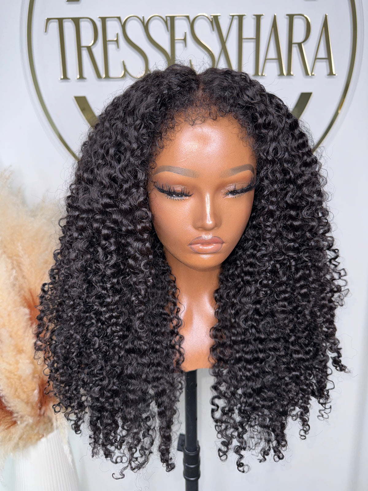 6x6 Plush Curly 24”