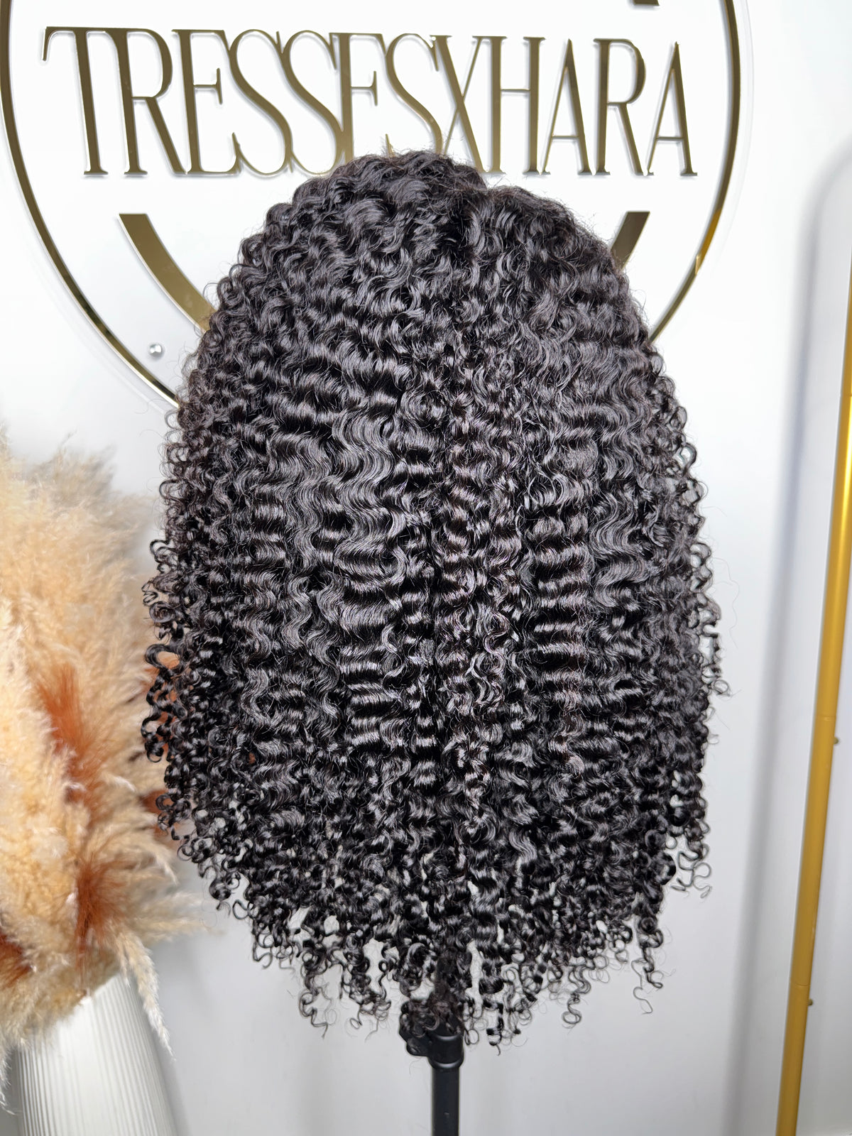 Small 6x6 Plush Curly 24”