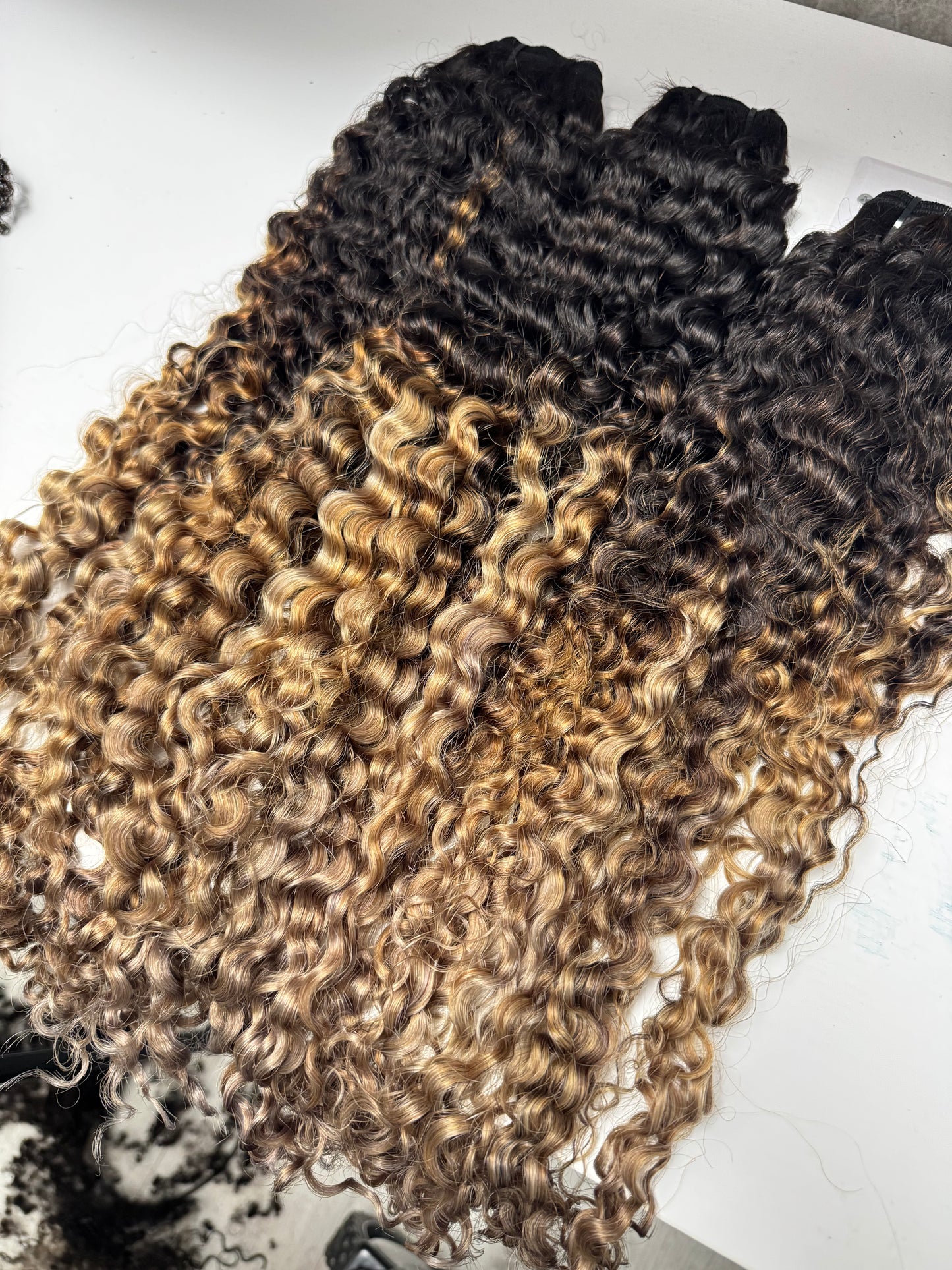 3B Curly Bundles - VENUS