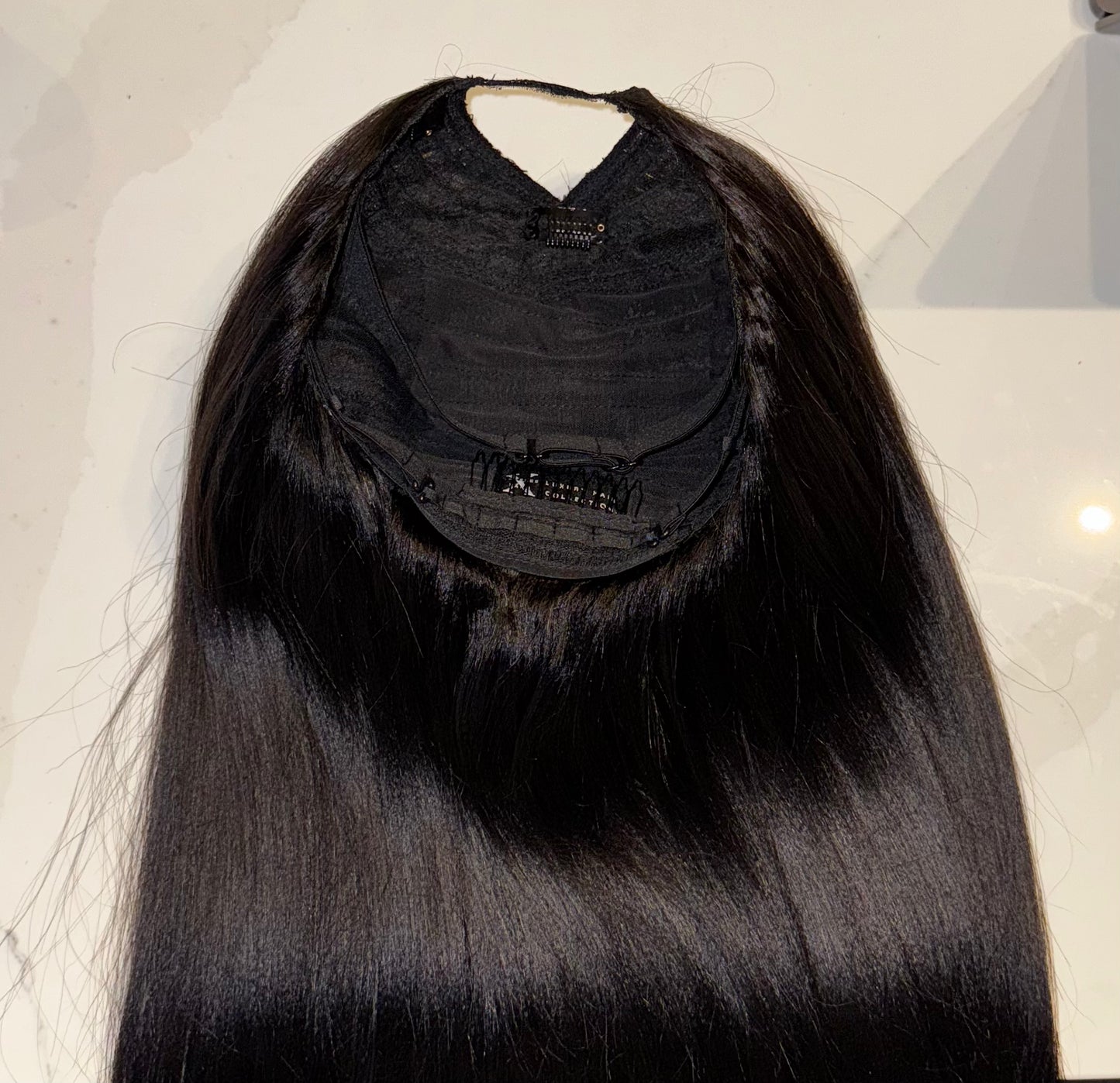 Yaki Straight U-Part Wig - IRIS