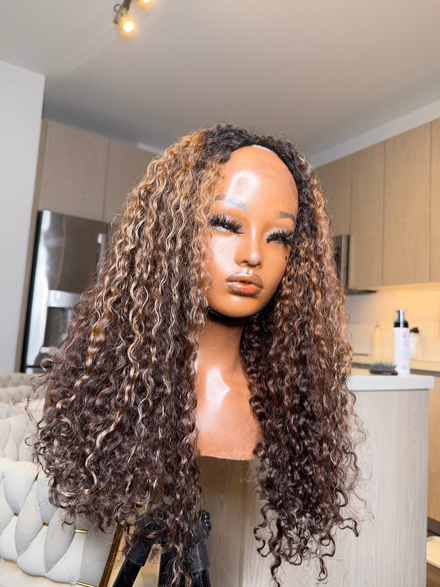 3B Curly Half Wig - VENUS